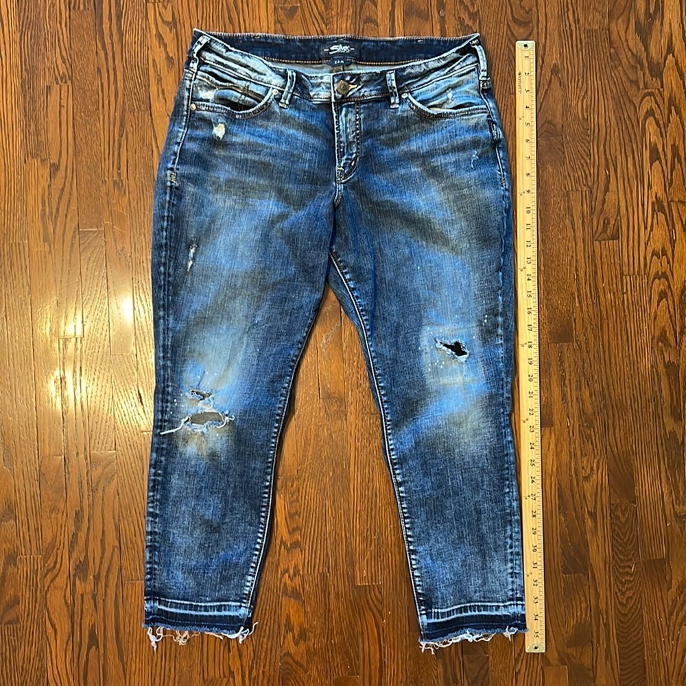Silver Jeans / Cropped / Size 14